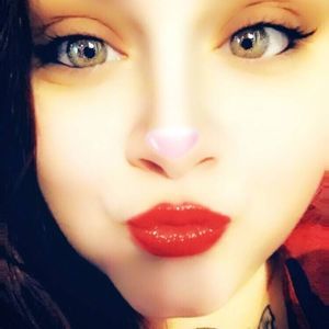 Meet your Posher, Renee